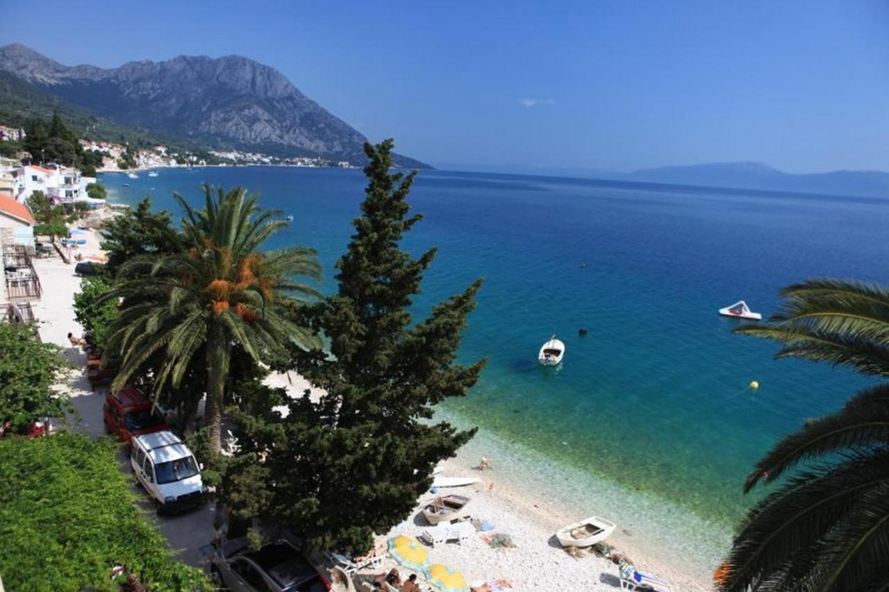 Vila Pinet Apartment Brist Bagian luar foto